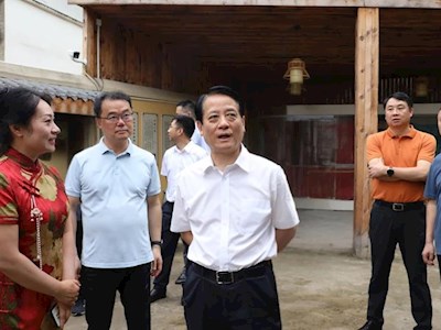 市人大常委会来足检查《重庆市实施〈中华人民共和国农业技术推广法〉办法》实施情况